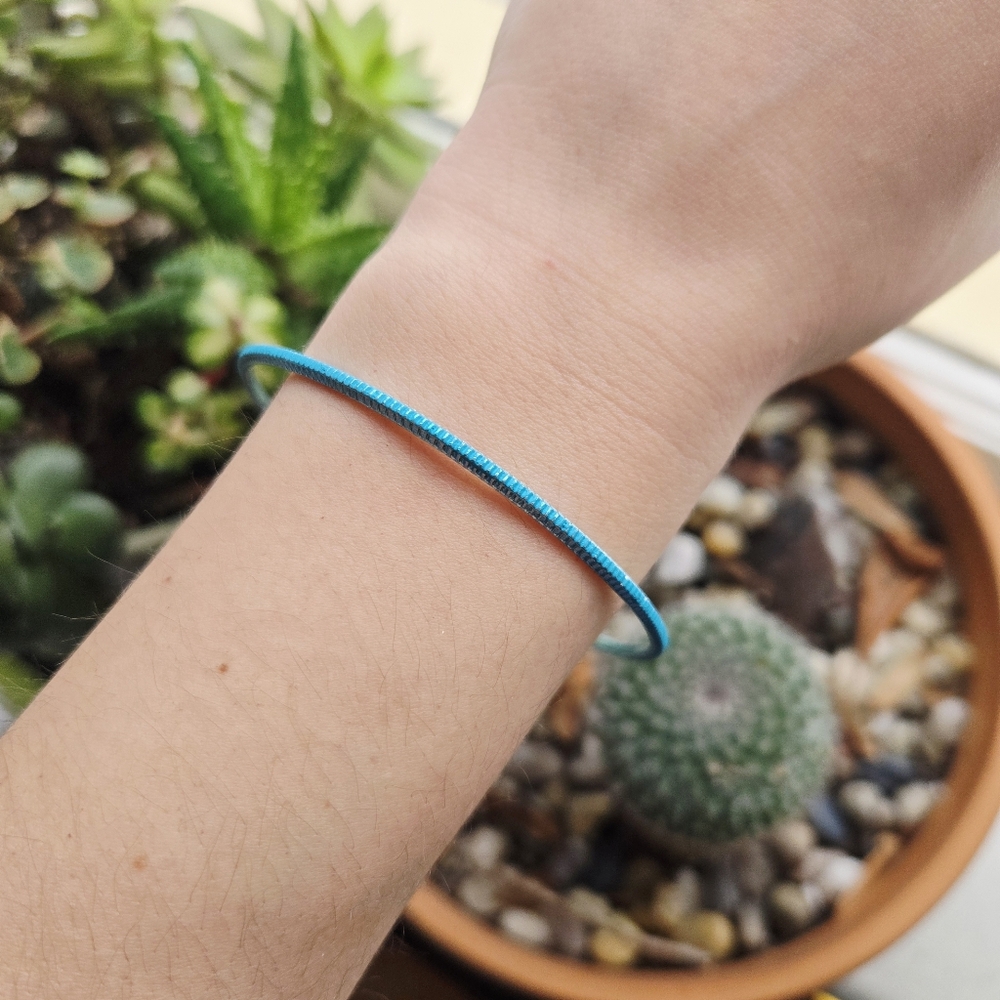 Vintage 1990s Dainty Blue Bangle Bracelet